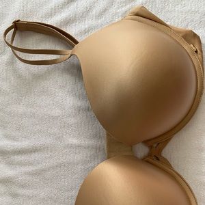 Victoria Secret Very Sexy Push Up Beige Bra